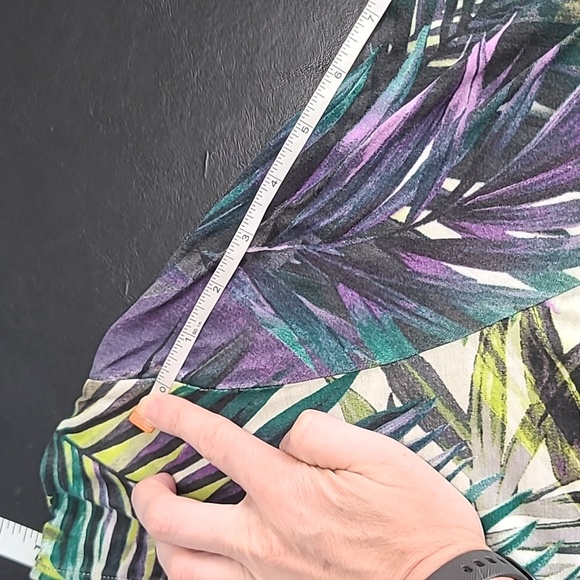 Chicos Women's multicolored palm leaf top size M casual mature preppy boho - Picture 8 of 9